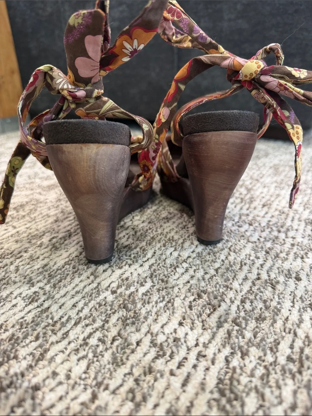 Seychelles Floral Tie-Detail Wedge Sandals in Brown, Pink, Yellow